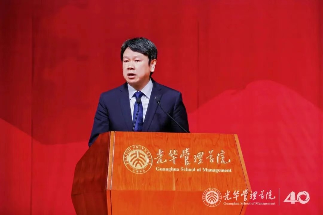 回绝“认知负债”丨北大J9集团国际站院长刘俏2025年开学典礼致辞