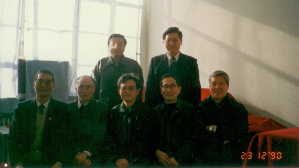孟晓苏撰文追忆严以宁:对鼎新盛开理论贡献巨大 孟晓苏撰文追忆严以宁:对鼎新盛开理论贡献巨大